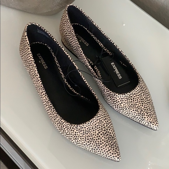 Express Shoes - Express flats